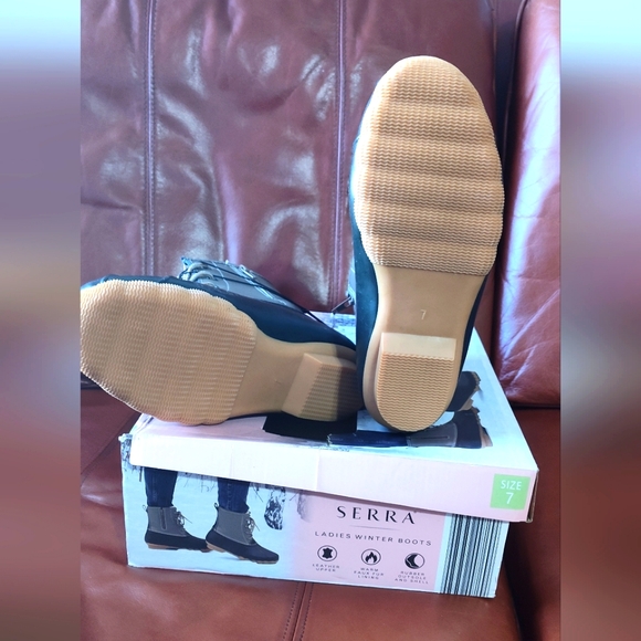 Serra Ladies Winter Boots - Picture 8 of 10